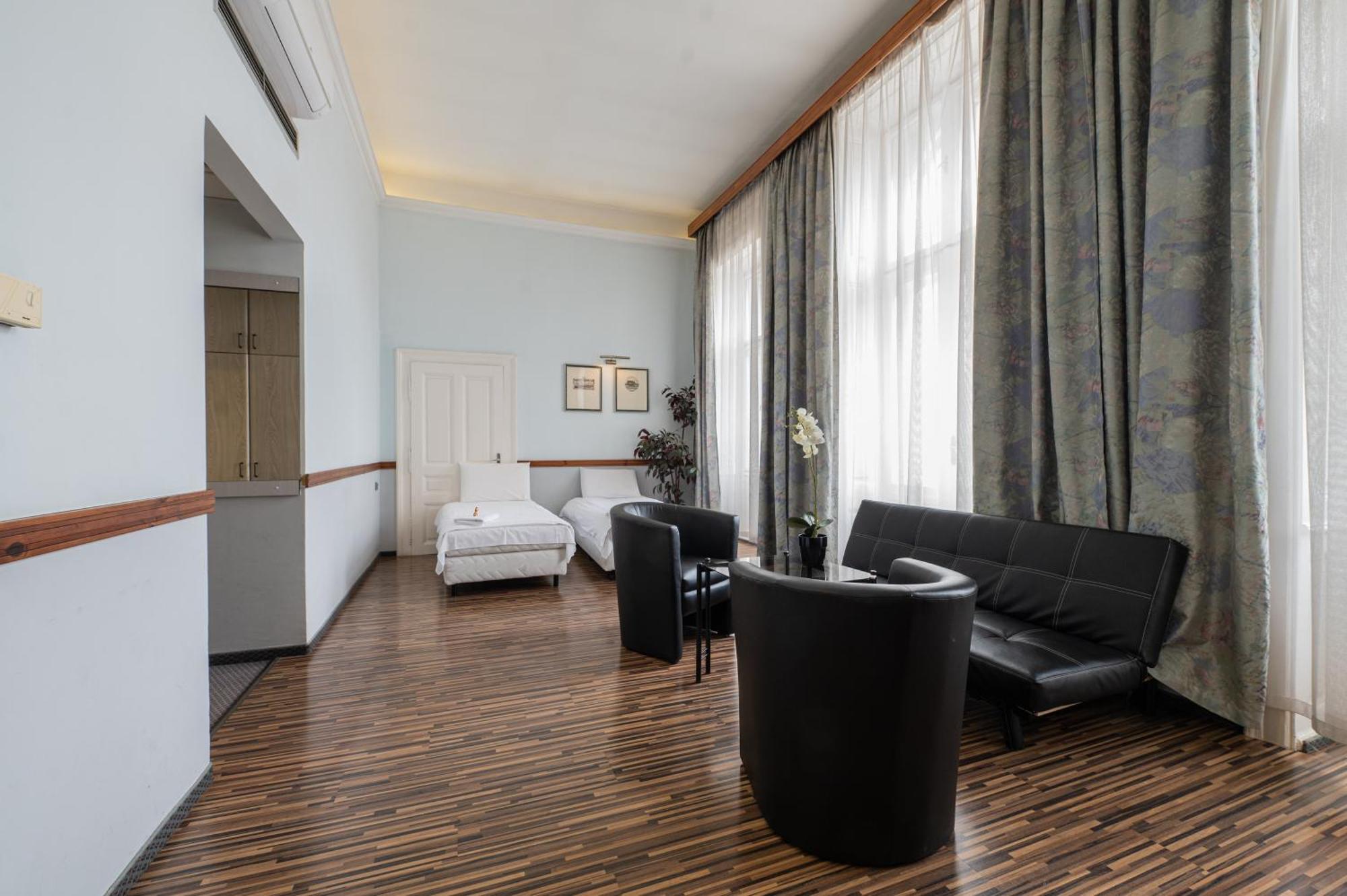 Korona Hotel Nyíregyháza Dış mekan fotoğraf