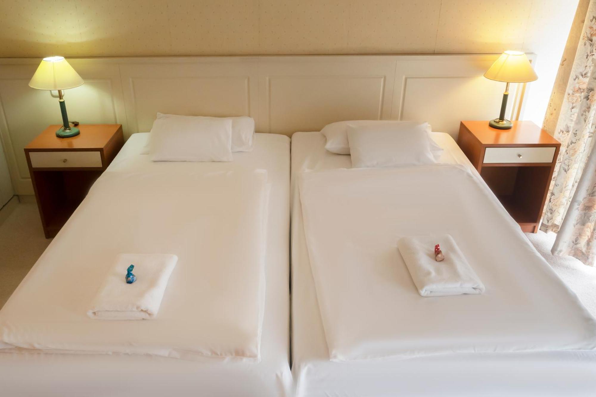 Korona Hotel Nyíregyháza Dış mekan fotoğraf