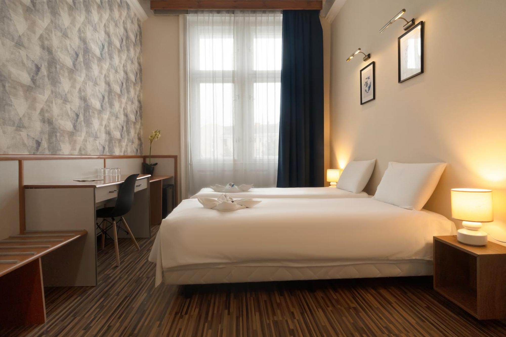 Korona Hotel Nyíregyháza Dış mekan fotoğraf