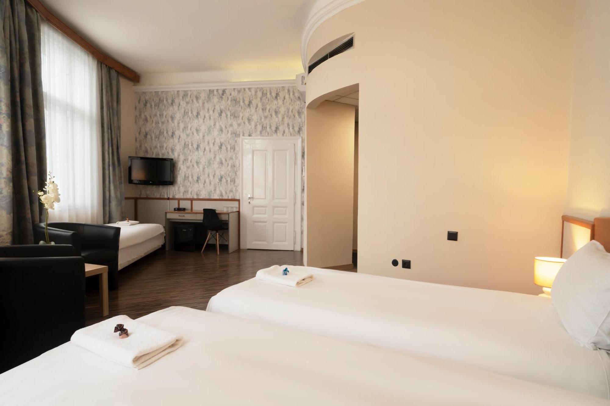 Korona Hotel Nyíregyháza Dış mekan fotoğraf