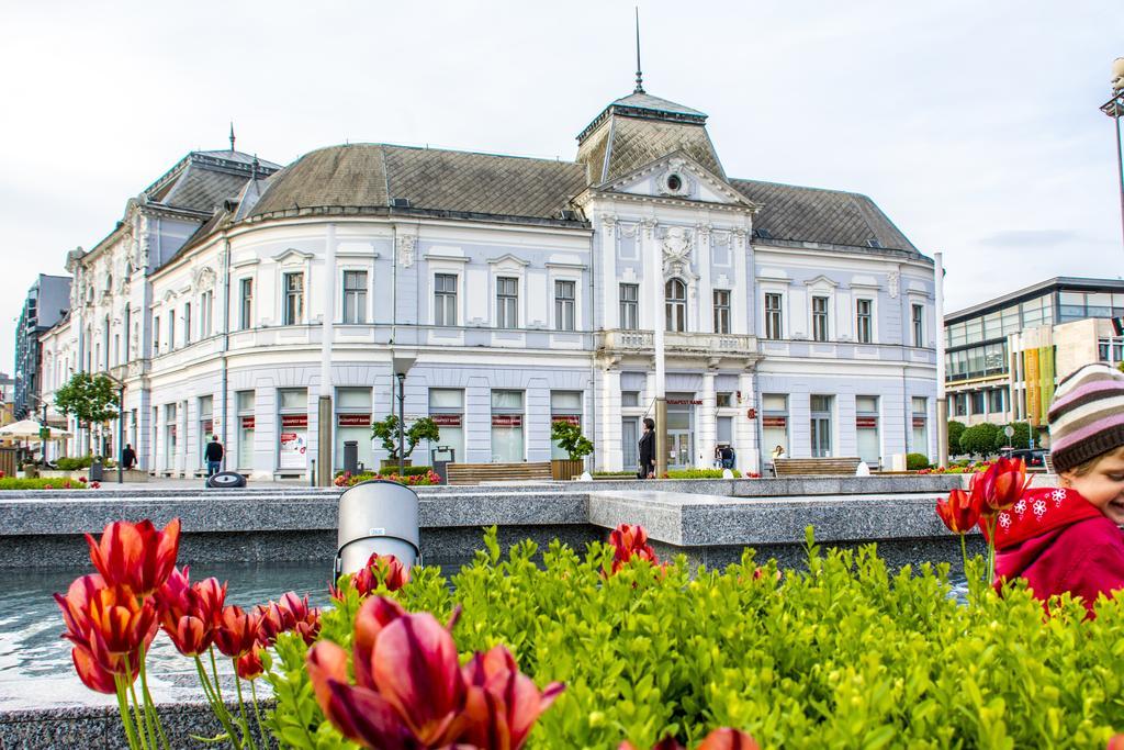 Korona Hotel Nyíregyháza Dış mekan fotoğraf
