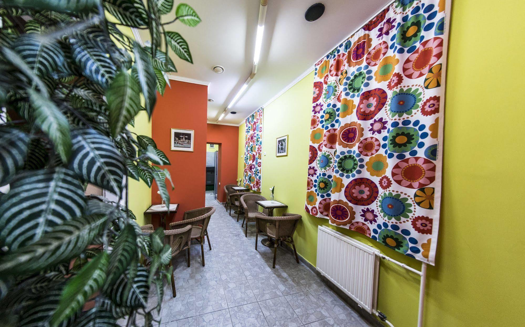 Korona Hotel Nyíregyháza Dış mekan fotoğraf